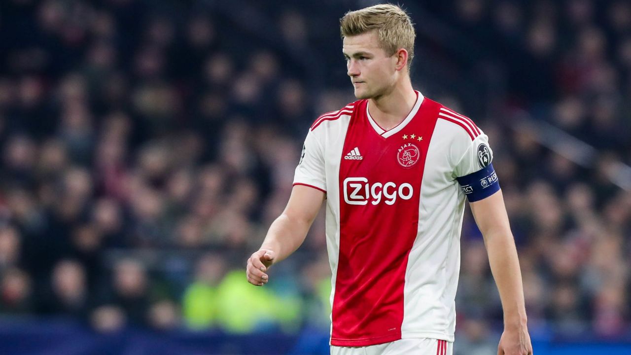 西甲的表现 西甲的表现